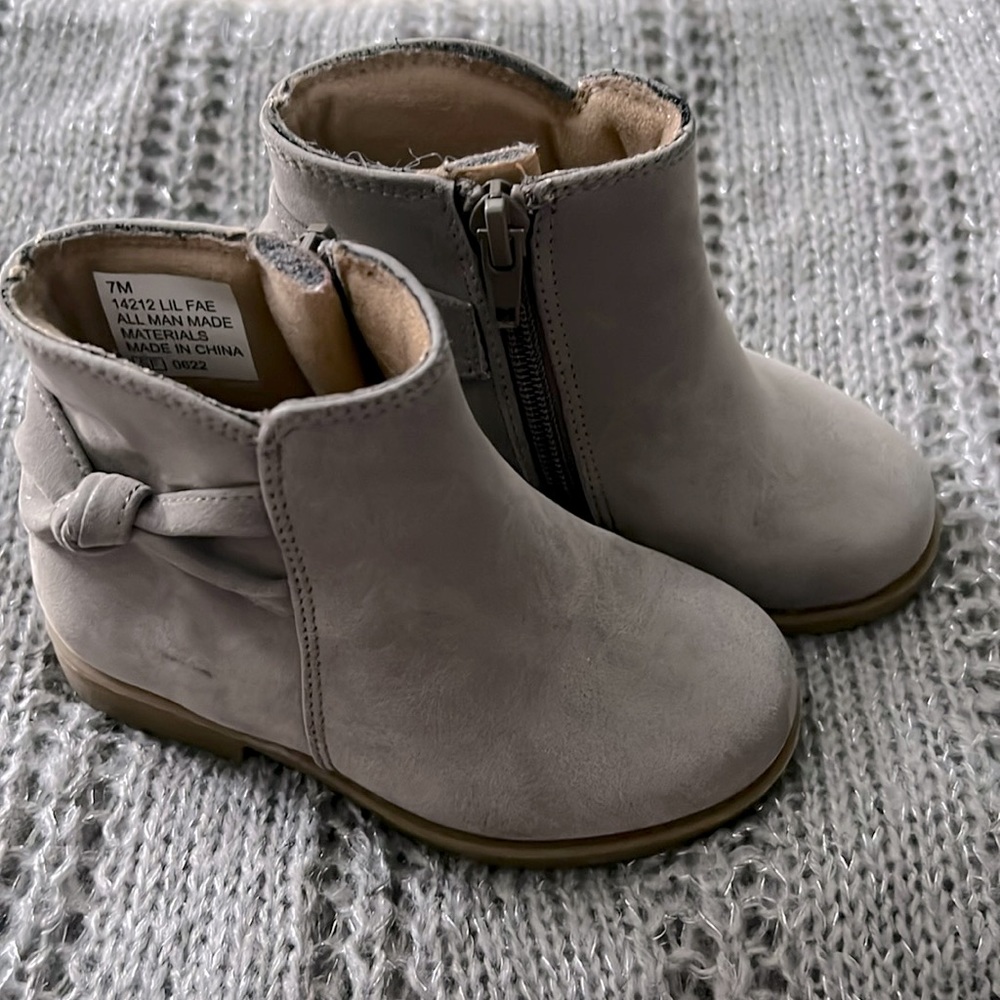 Little Girls Taupe Boots